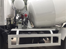 高效穩(wěn)定，品質(zhì)保障——專業(yè)攪拌車配件全解析